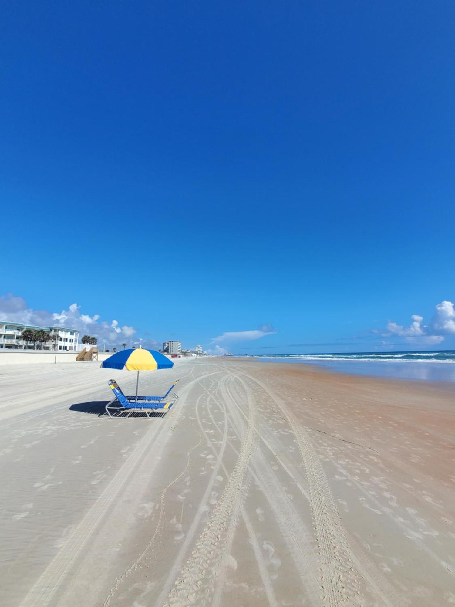 Beachside Bliss Ocean Views & Endless Fun Daytona Beach! ภายนอก รูปภาพ